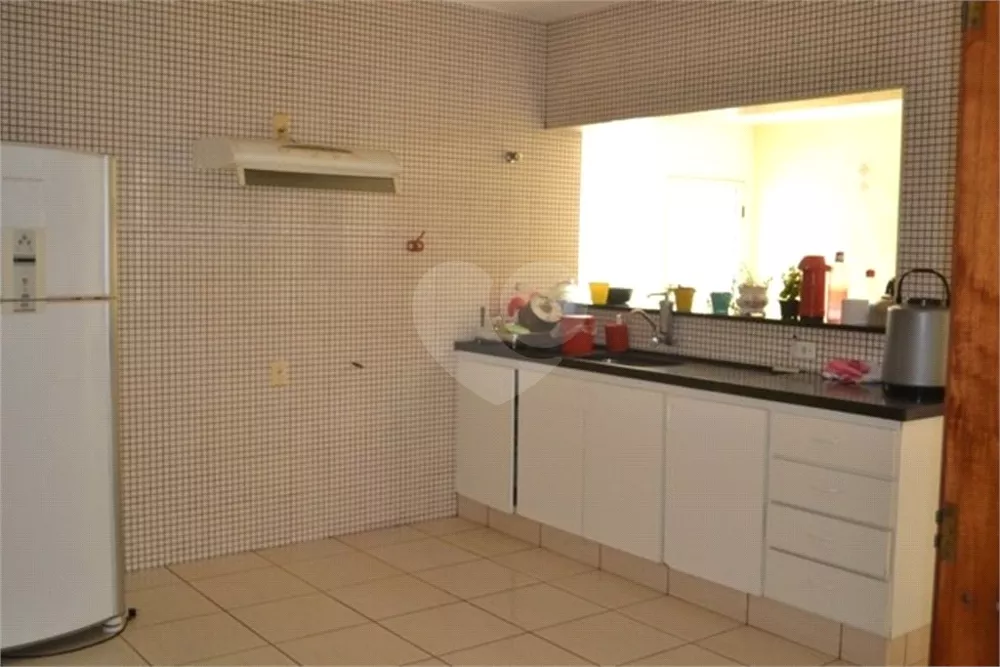 Casa à venda com 3 quartos, 125m² - Foto 6