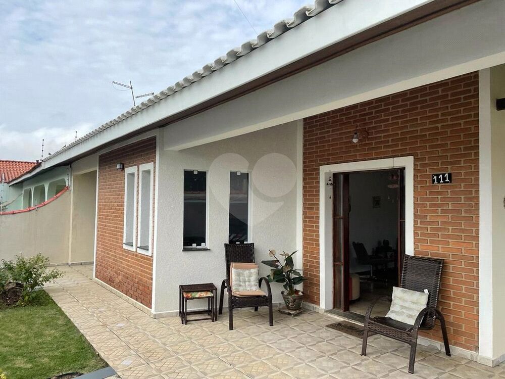 Casa, 3 quartos, 174 m² - Foto 2