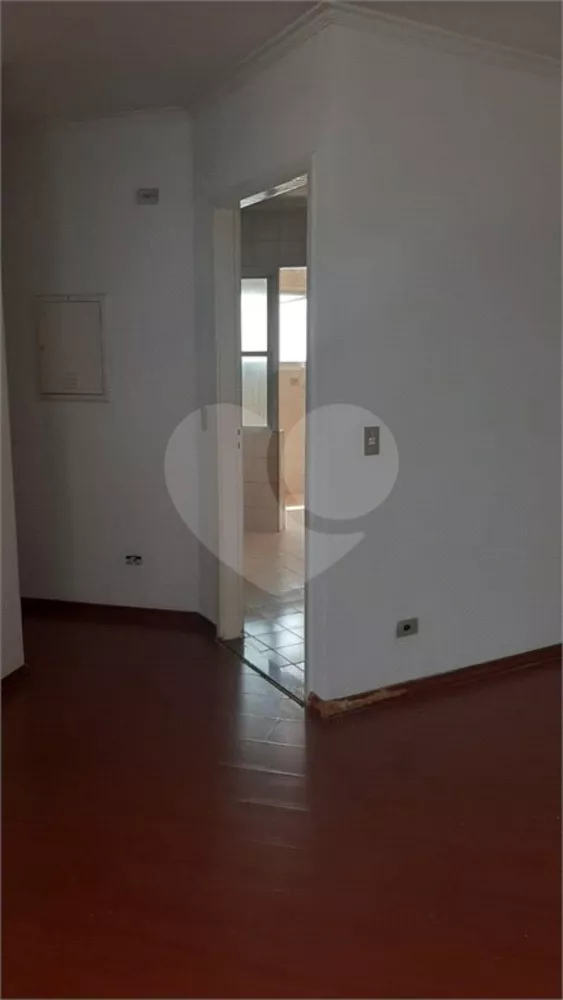 Apartamento à venda com 2 quartos, 69m² - Foto 2