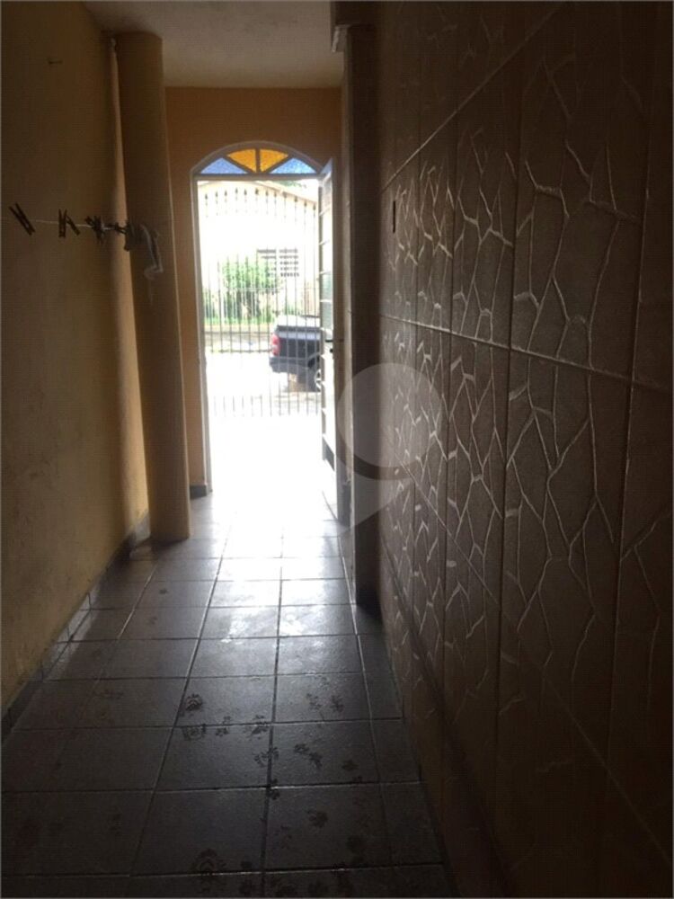 Casa, 3 quartos, 265 m² - Foto 2