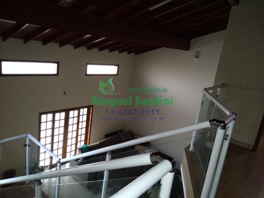 Sobrado, 3 quartos, 211 m² - Foto 2