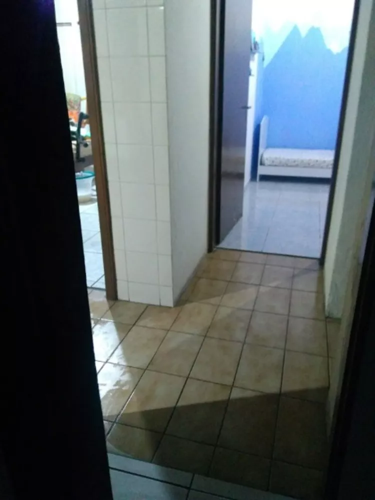 Casa, 3 quartos, 212 m² - Foto 2