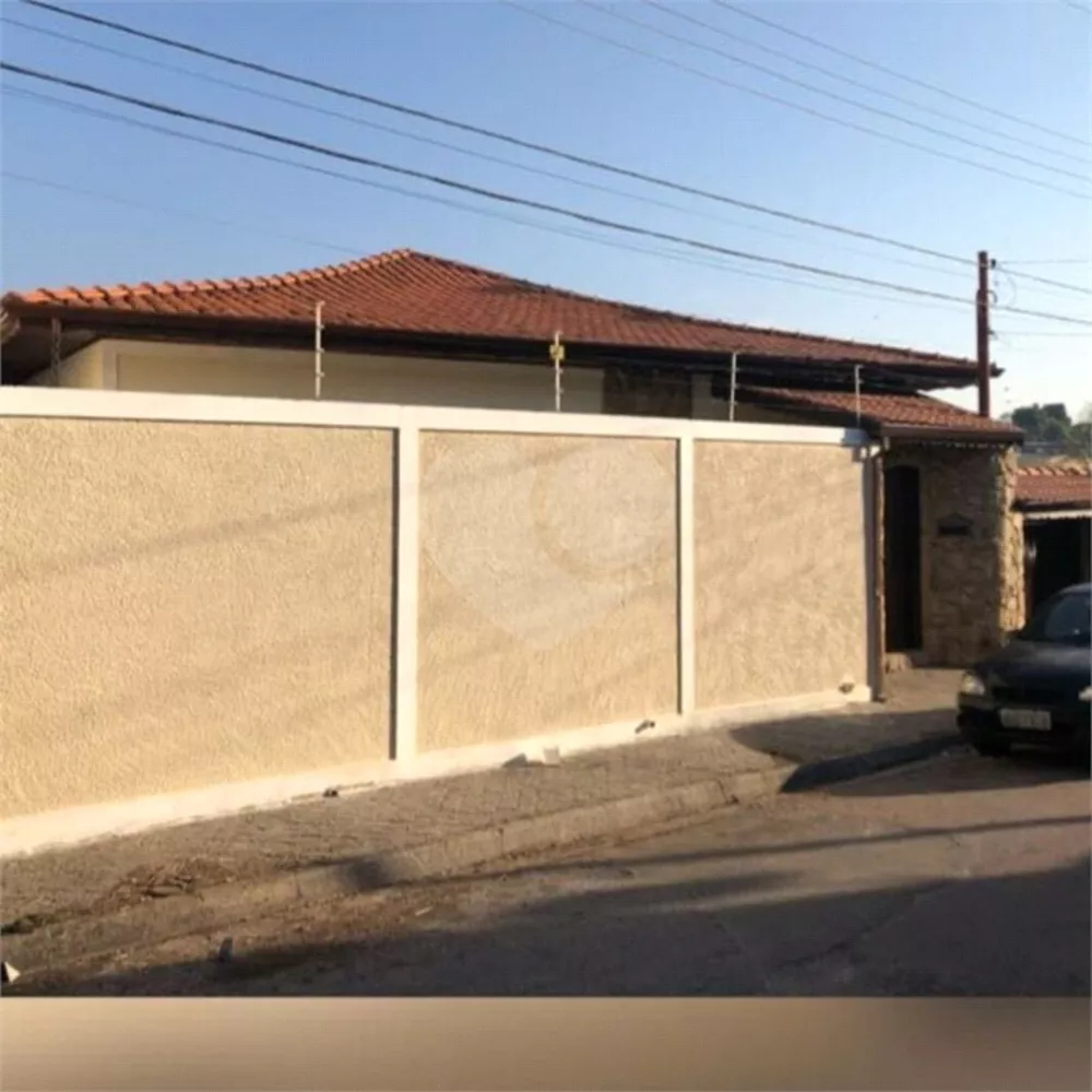 Casa à venda com 3 quartos, 287m² - Foto 2