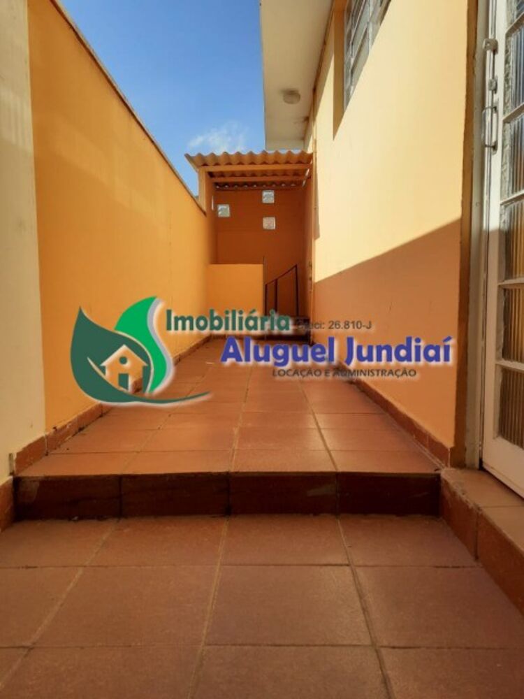 Sobrado, 3 quartos, 300 m² - Foto 1
