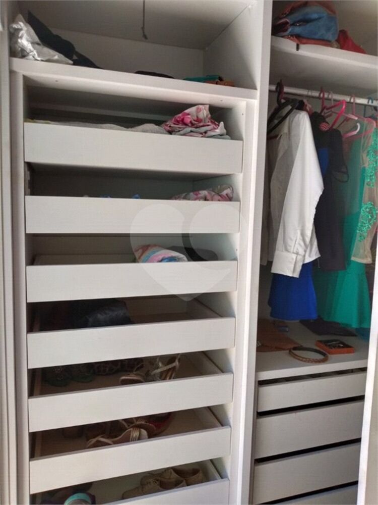 Casa, 3 quartos, 215 m² - Foto 14