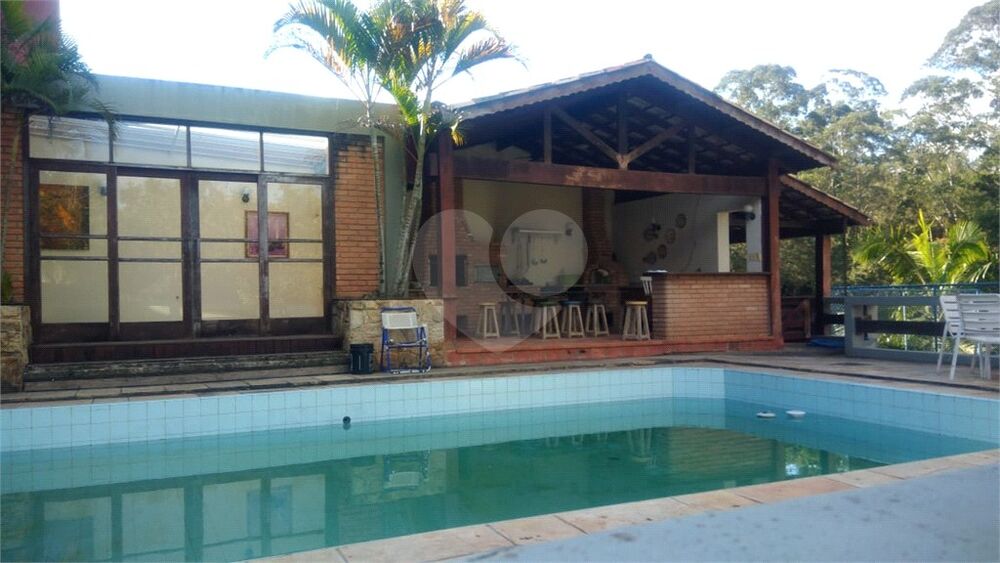 Casa, 4 quartos, 900 m² - Foto 1