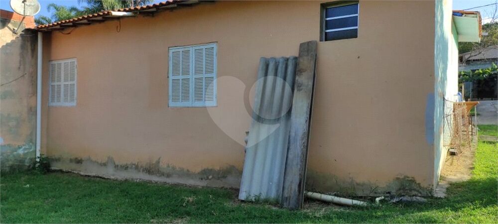 Chácara à venda com 2 quartos, 212m² - Foto 17
