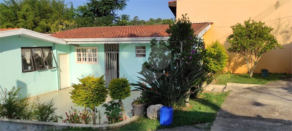 Chácara à venda com 2 quartos, 212m² - Foto 12