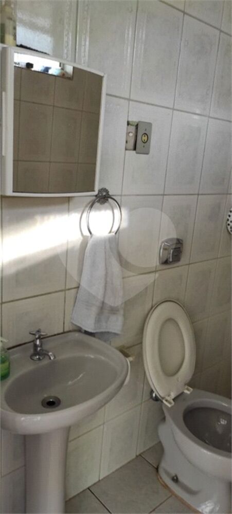 Chácara à venda com 2 quartos, 212m² - Foto 22