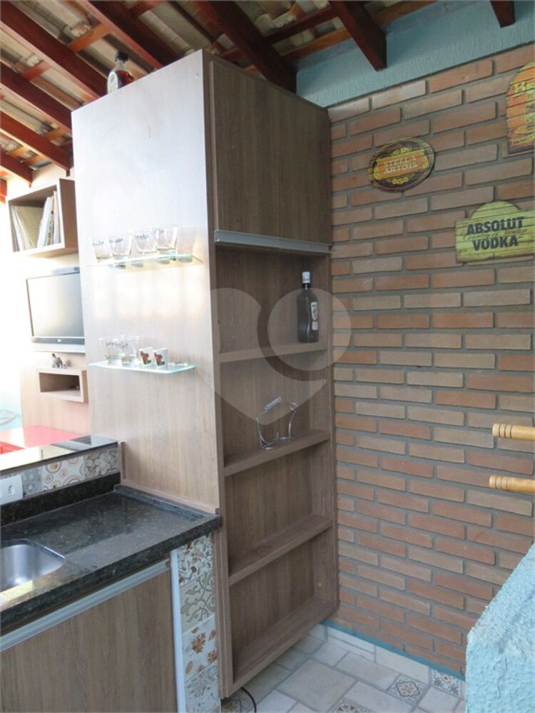 Casa à venda com 3 quartos, 215m² - Foto 13