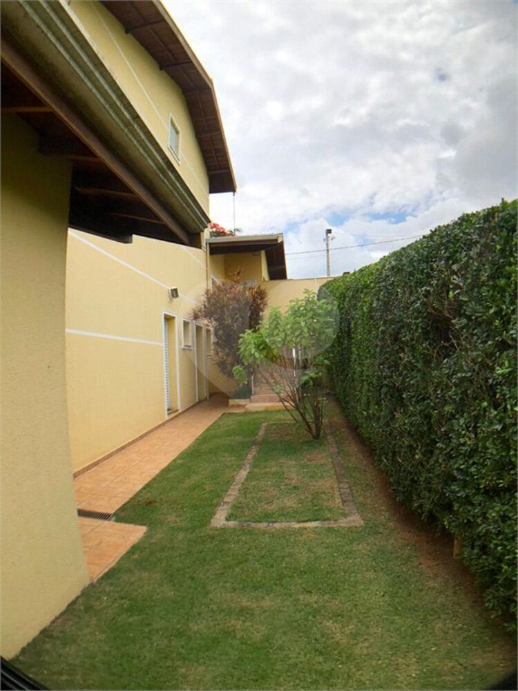 Casa, 6 quartos, 360 m² - Foto 1