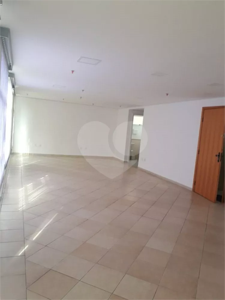 Imóvel Comercial Padrão à venda, 64m² - Foto 2