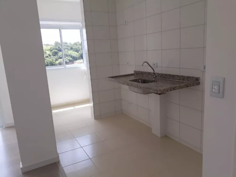 Apartamento à venda com 2 quartos, 50m² - Foto 2