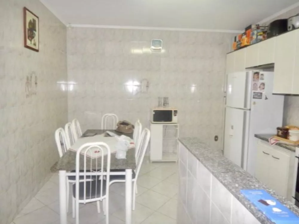 Sobrado à venda com 2 quartos, 280m² - Foto 8