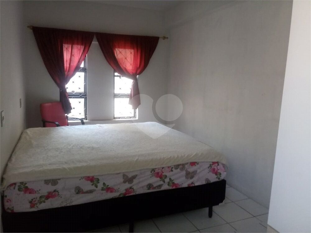 Casa, 7 quartos, 250 m² - Foto 1