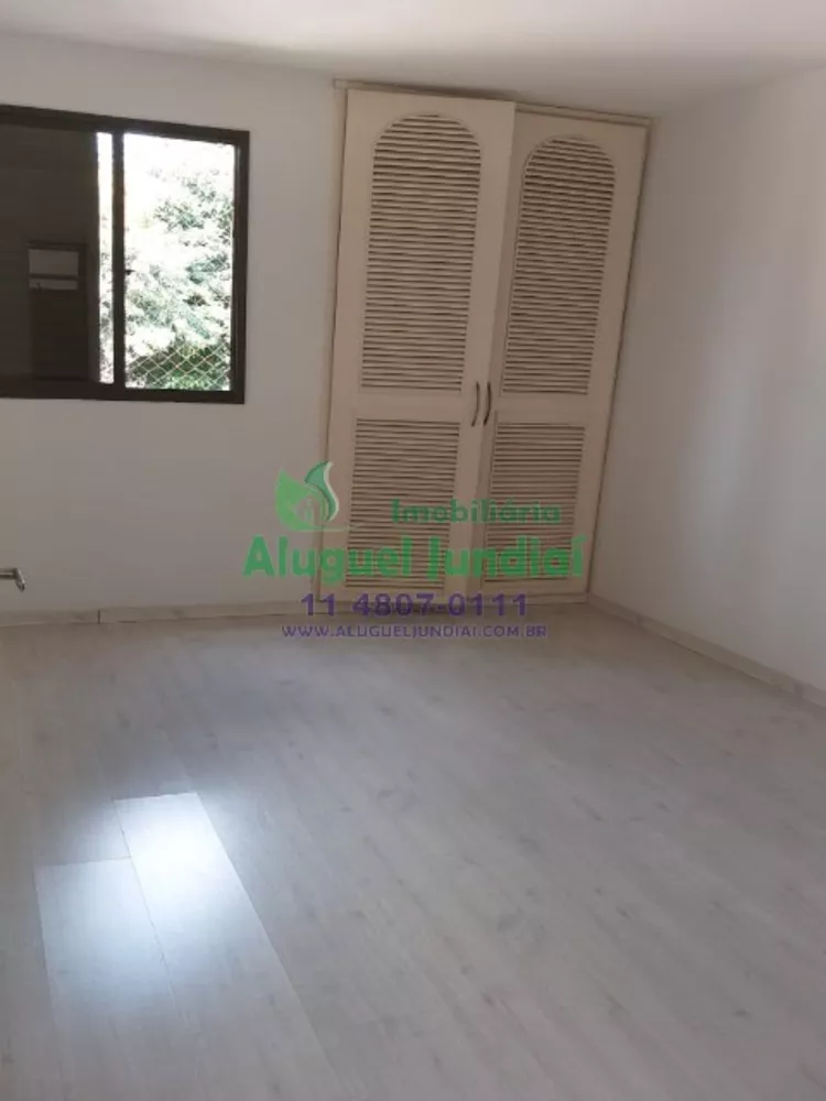 Apartamento à venda com 3 quartos, 90m² - Foto 4