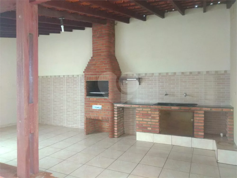 Casa à venda com 3 quartos, 194m² - Foto 7