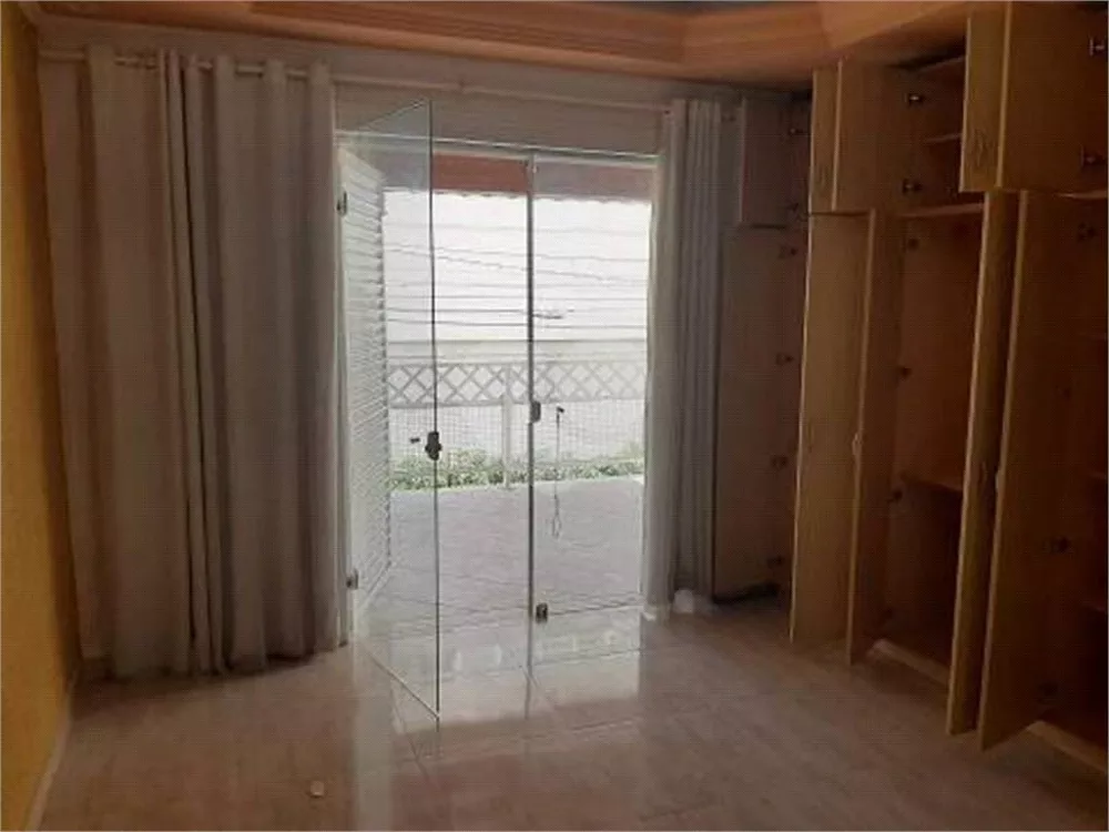 Casa à venda com 4 quartos, 190m² - Foto 4