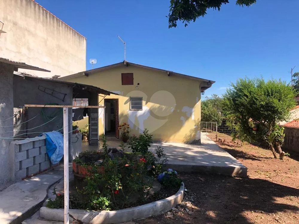 Casa à venda com 2 quartos, 188m² - Foto 3