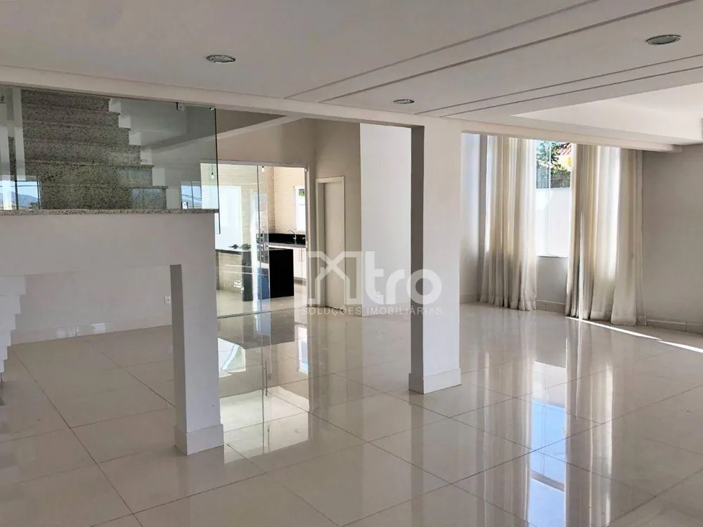 Casa, 4 quartos - Foto 1