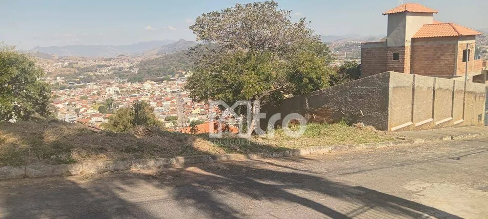 Terreno, 421 m² - Foto 1