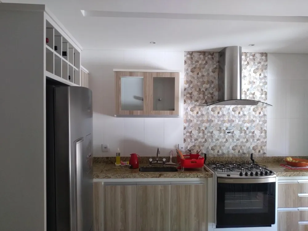 Casa, 3 quartos, 300 m² - Foto 8