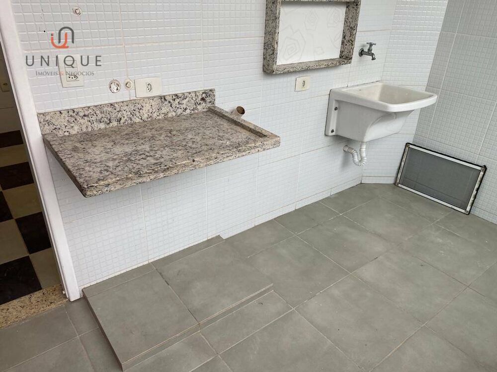 Casa à venda com 2 quartos, 174m² - Foto 27