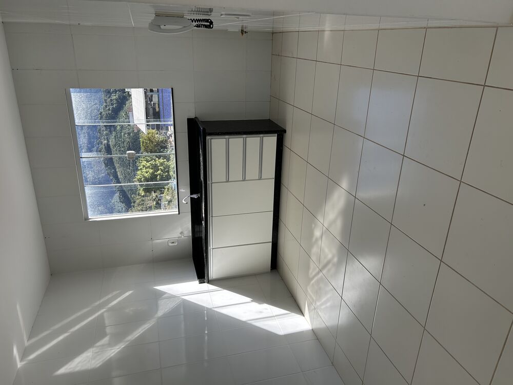 Apartamento, 2 quartos, 1 m² - Foto 2