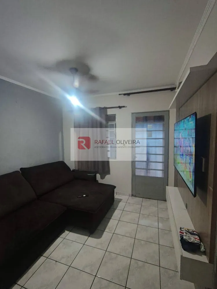 Casa, 3 quartos, 156 m² - Foto 2