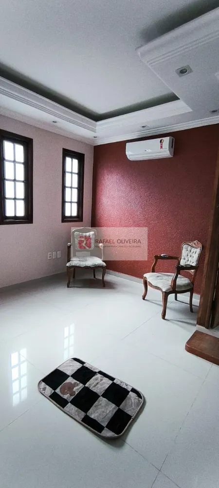 Casa, 4 quartos, 350 m² - Foto 1