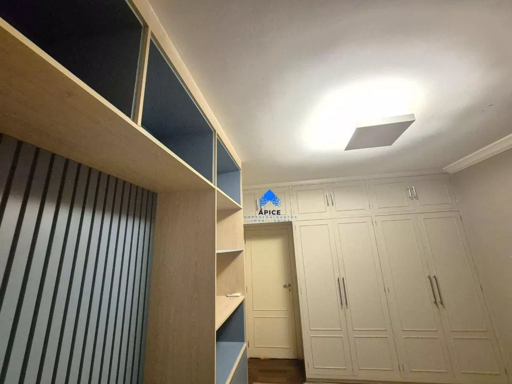 Casa, 3 quartos, 560 m² - Foto 1