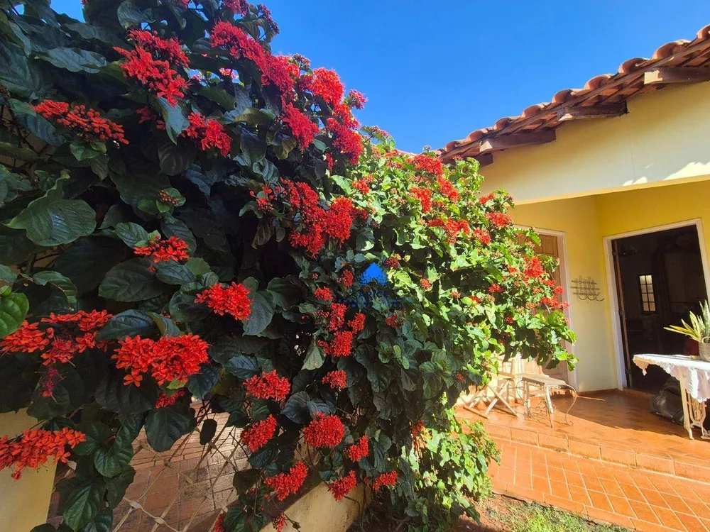 Casa, 4 quartos, 158 m² - Foto 3