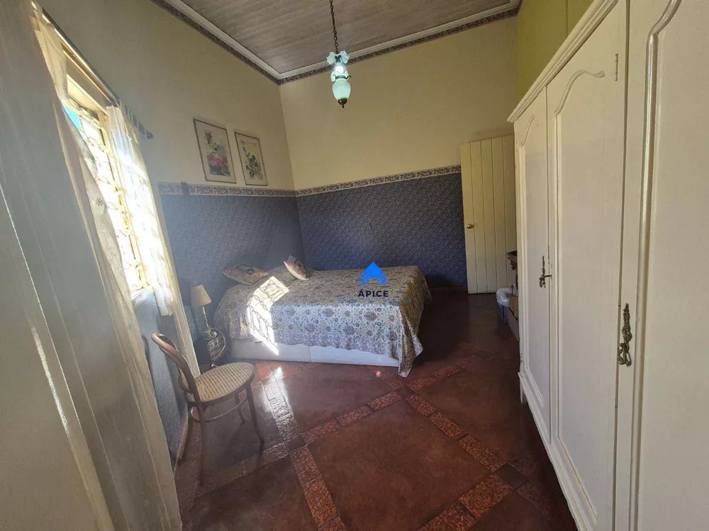 Casa, 4 quartos, 158 m² - Foto 2