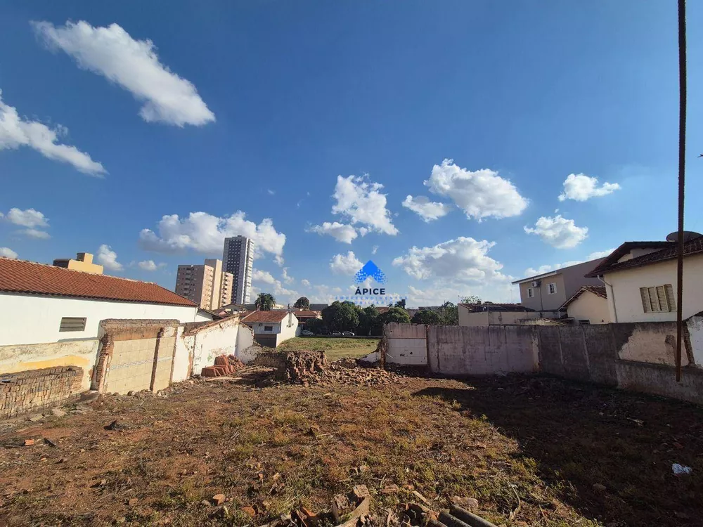 Terreno, 200 m² - Foto 1