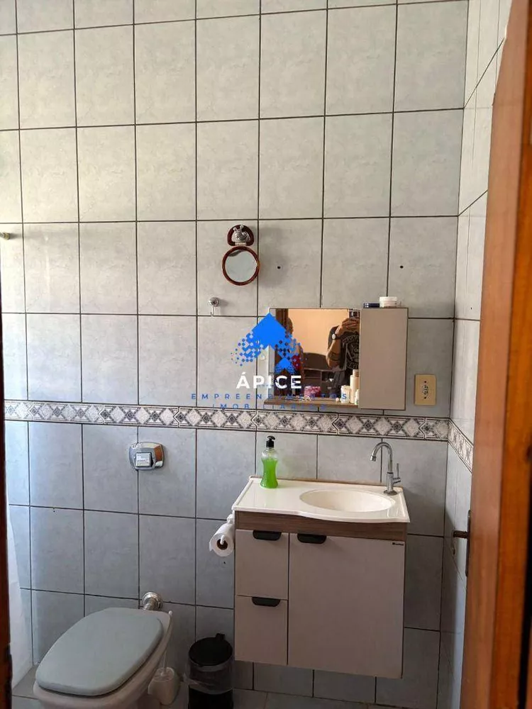 Casa, 3 quartos, 208 m² - Foto 3