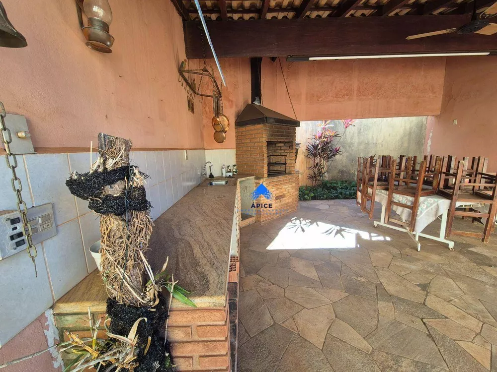Sobrado, 4 quartos, 374 m² - Foto 4