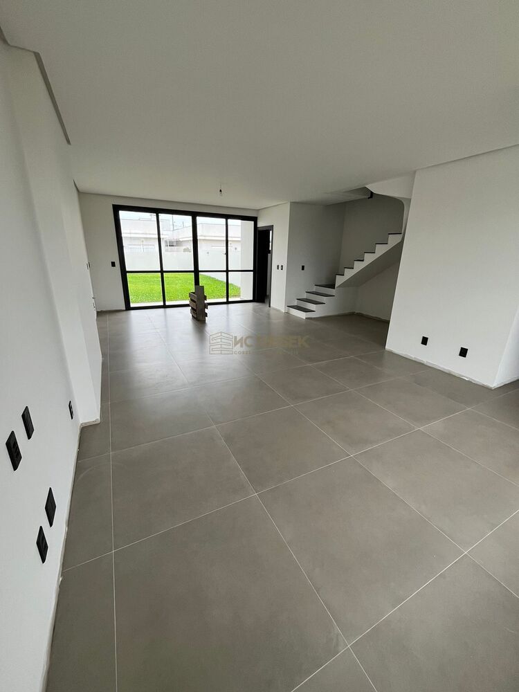 Sobrado à venda com 3 quartos, 130m² - Foto 9