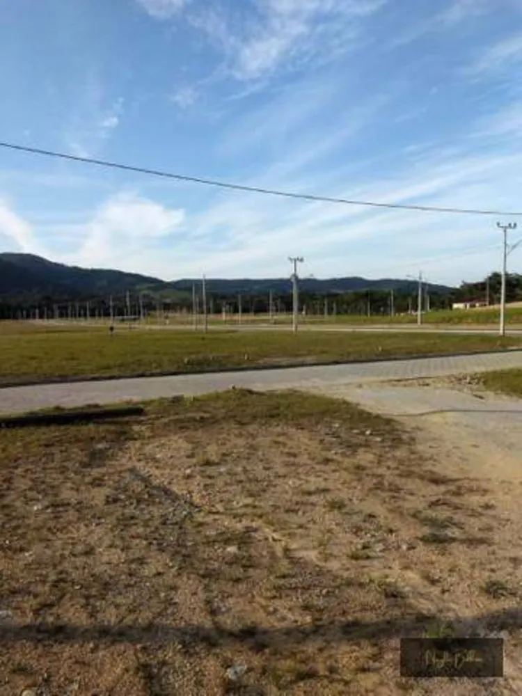 Terreno, 201 m² - Foto 1
