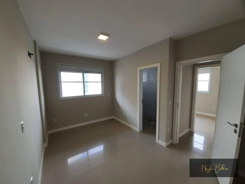 Cobertura, 3 quartos, 145 m² - Foto 2