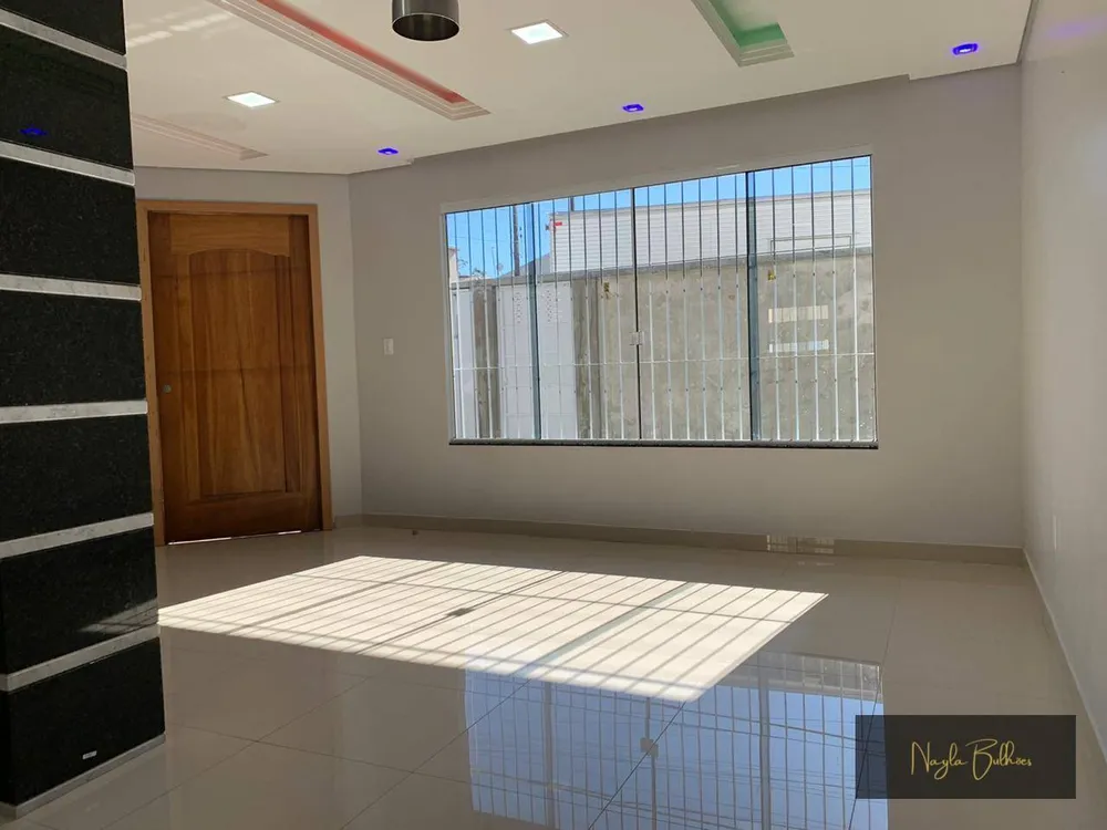 Sobrado, 3 quartos, 240 m² - Foto 1
