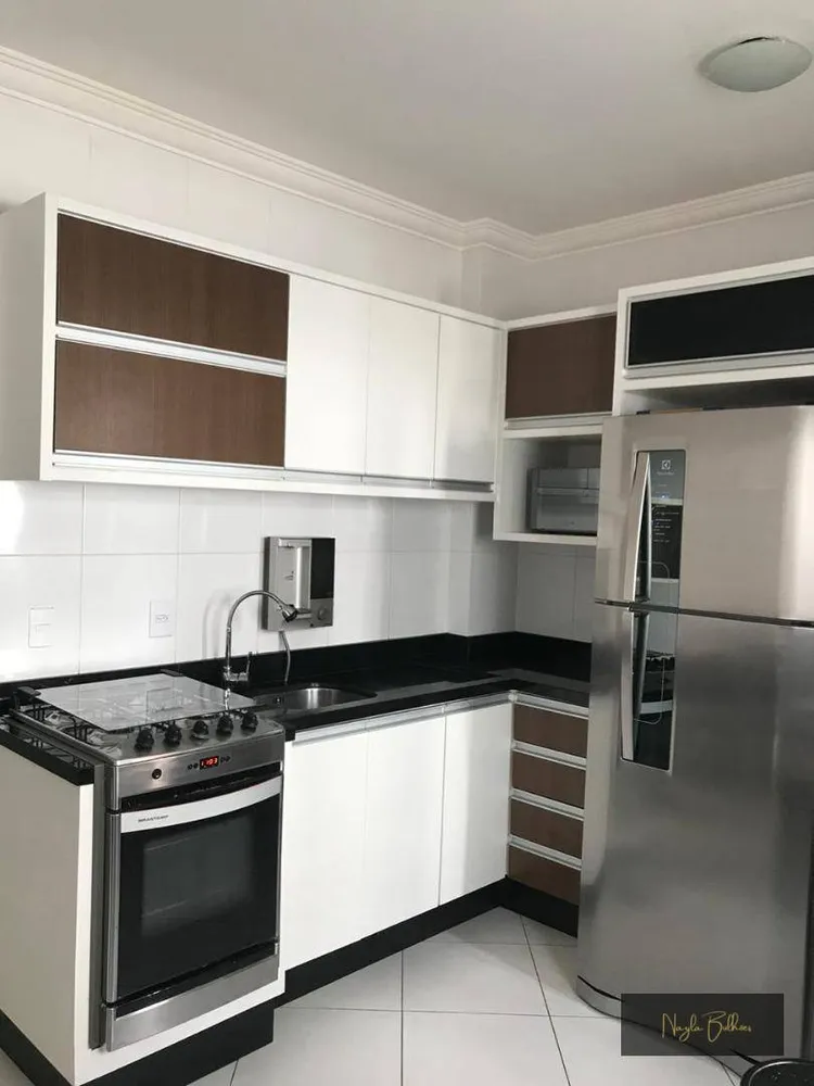 Apartamento, 2 quartos, 64 m² - Foto 1