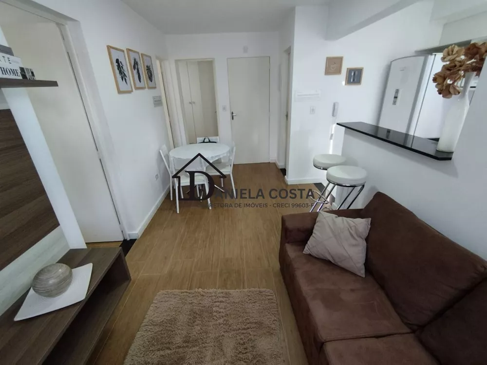 Apartamento à venda com 3 quartos, 50m² - Foto 3