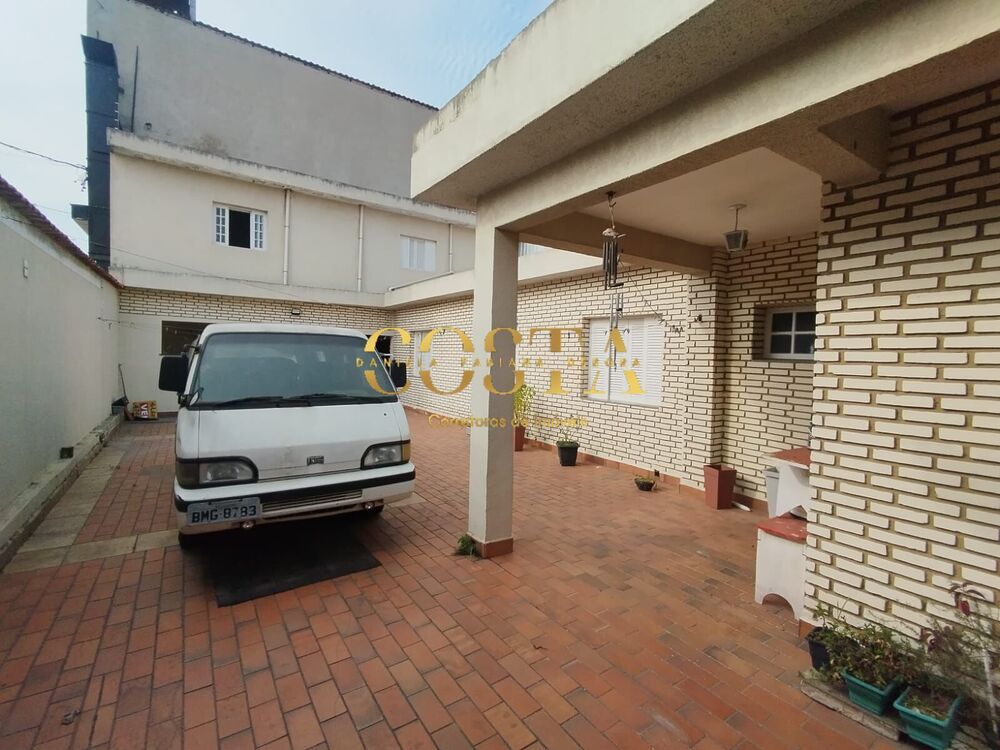 Casa à venda com 3 quartos, 246m² - Foto 34