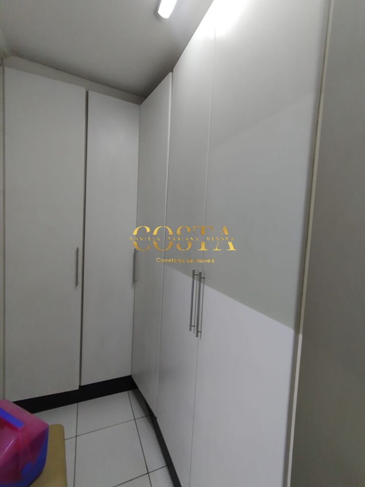 Casa à venda com 3 quartos, 246m² - Foto 23