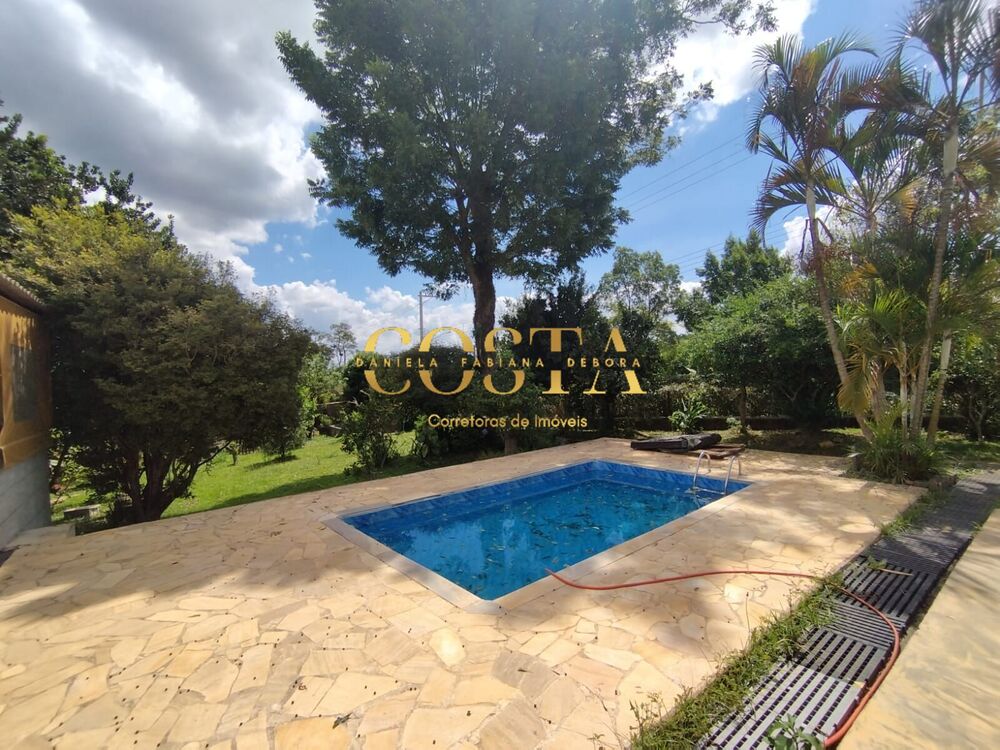 Chácara à venda com 3 quartos, 1000m² - Foto 1