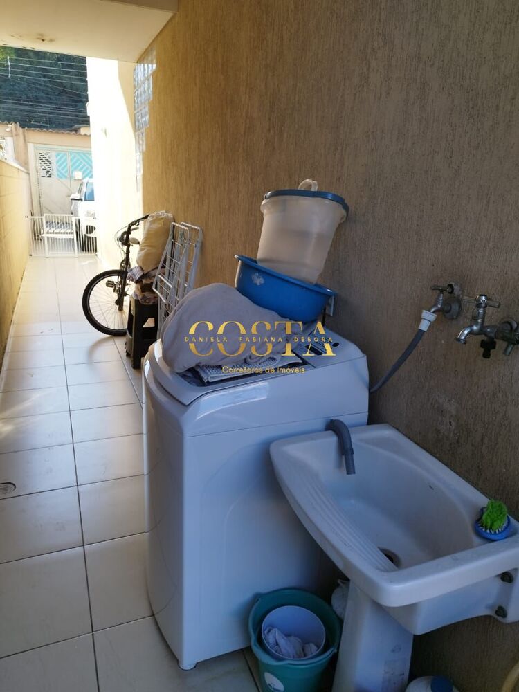 Sobrado à venda com 3 quartos, 100m² - Foto 12