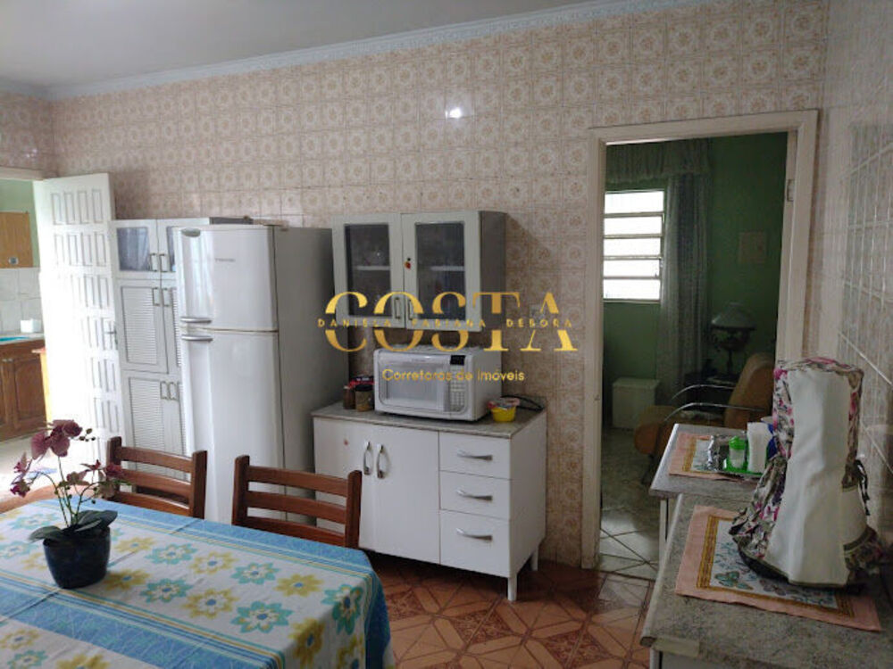 Casa à venda com 2 quartos, 118m² - Foto 9