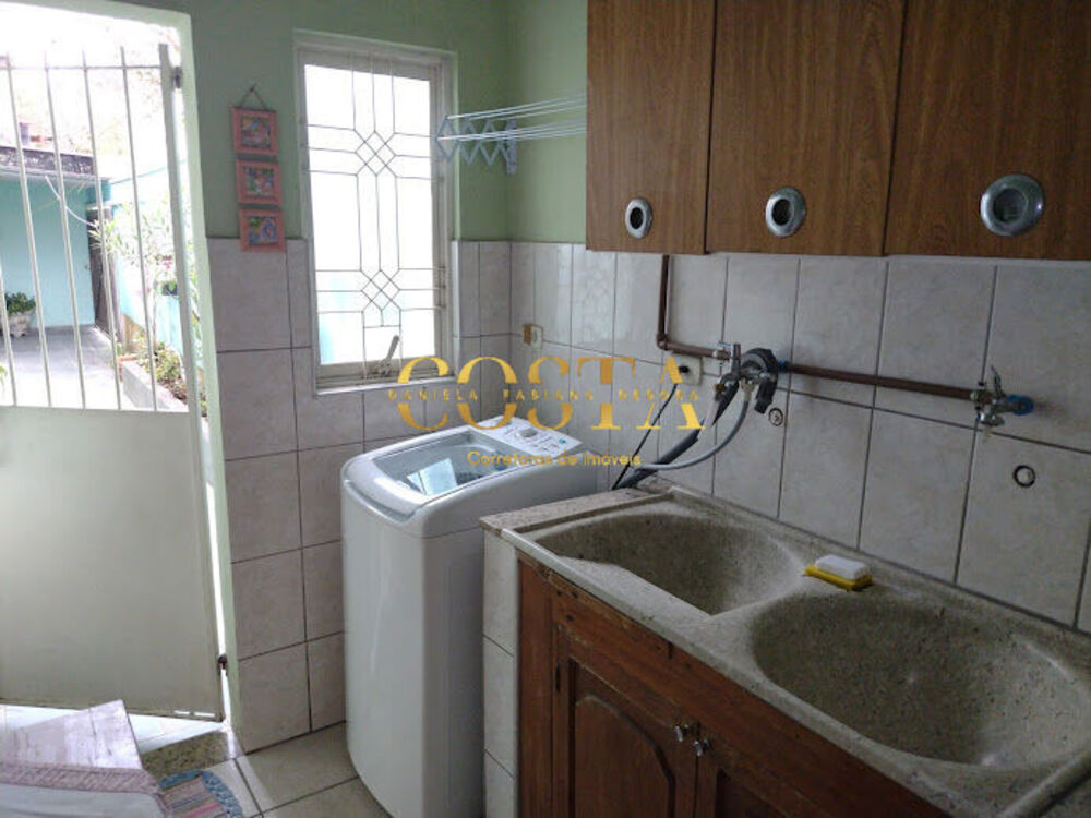 Casa à venda com 2 quartos, 118m² - Foto 18
