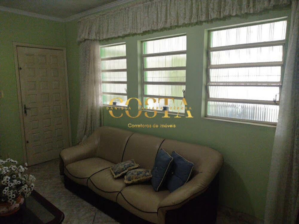 Casa à venda com 2 quartos, 118m² - Foto 8