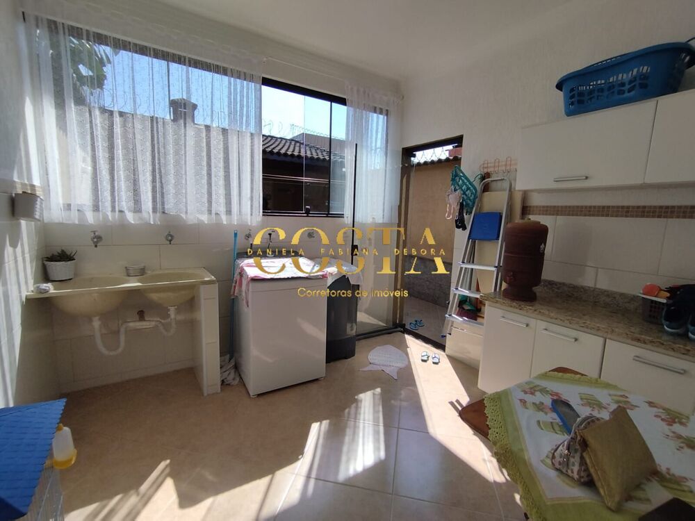Sobrado à venda com 3 quartos, 116m² - Foto 2
